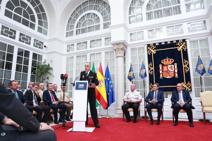 El nuevo jefe superior de la Policía Nacional de Andalucía Occidental, Jesús María García, interviene tras la toma de posesión del cargo.