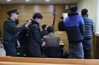 Santiago 24 de junio 2026. ****SRES EDITORES POR ORDEN DEL JUEZ NO SE PUEDE MOSTRAR EL ROSTRO DE MENORES ****** Fiscalia Occidente somete a control de  detencion y formalizacion a implicados en muerte de nino de 12 anos de edad, tras ser arrastrado en