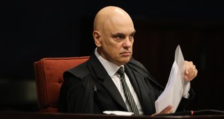 Política