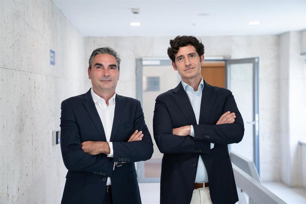 El cofundador y CEO de Self Bank, Alberto Navarro, y el CEO de Multiplo Capital, Cristian Merino.