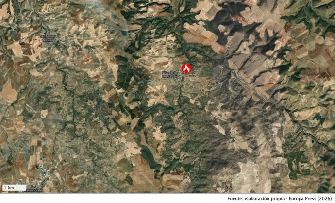 El incendio se desataba sobre las 7.00 horas del miércoles en Villarejo de Montalbán.