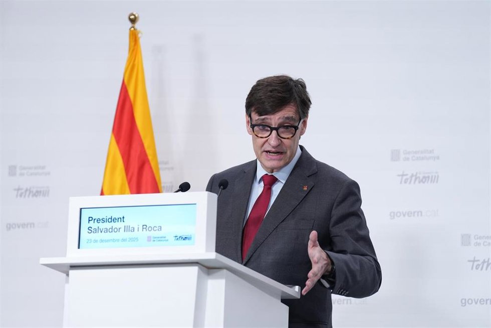 Archivo - El presidente de la  Generalitat de Catalunya, Salvador Illa, en una imagen de archivo