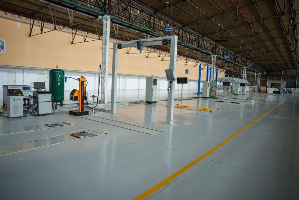 Archivo - Imagen de archivo de las instalaciones y equipamientos de la planta de Santana Factory.