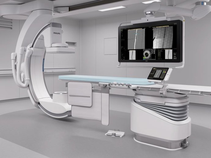 Imagen de un quirófano híbrido Philips Azurion 7 Flex Arm_LR.