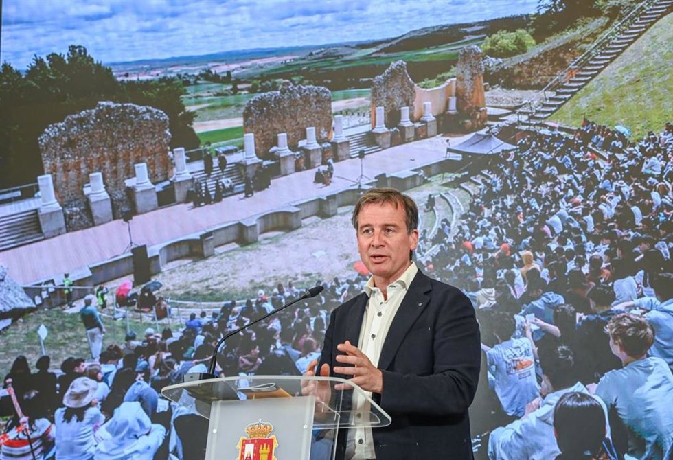 El Presidente De La Diputación, Borja Suárez, En La Presentación De Los Actos.