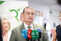 Sanz pide "dejar trabajar" para que las negociaciones de PP y Vox tengan "éxito" y Andalucía un "gobierno cuanto antes"