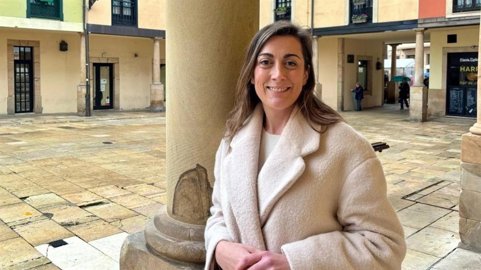 Archivo - La portavoz de Vox en el Ayuntamiento de Oviedo, Sonsoles Peralta.