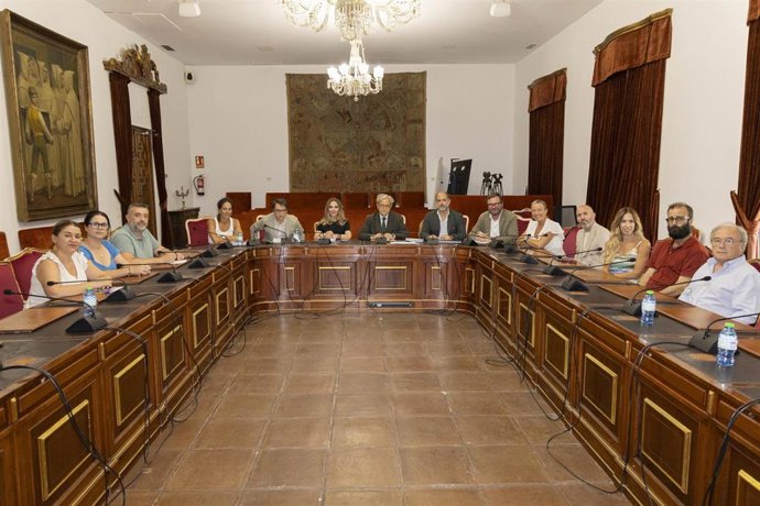 Reunión del consejo rector del Patronato Provincial de Turismo de la Diputación de Córdoba.