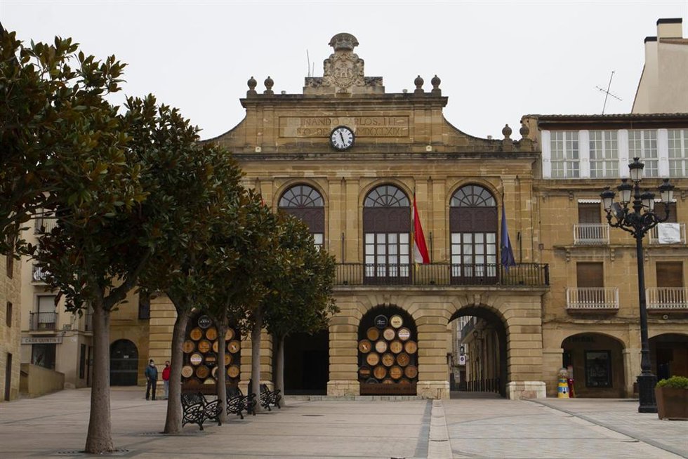 Archivo - Plaza del Ayuntamiento de Haro
