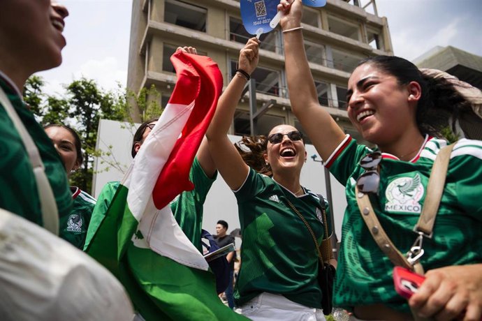 Aficionados mexicanos durante el Mundial de fútbol.
