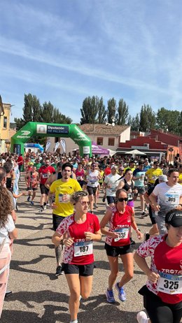 Participantes en el circuito 'Legua a Legua' de Palencia.