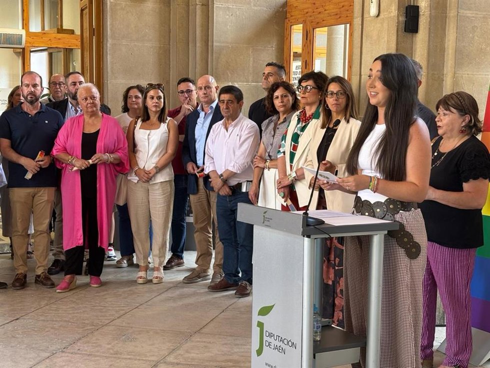 Lectura de la declaración institucional