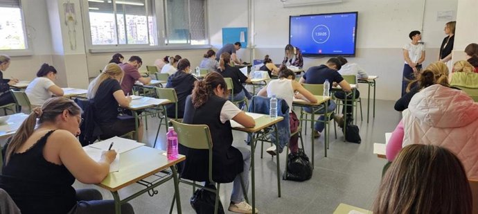 Archivo - La Junta Qualificadora de Coneixements de Valencià aprova el calendari de proves per a l'obtenció dels certificats de coneixements en valencià