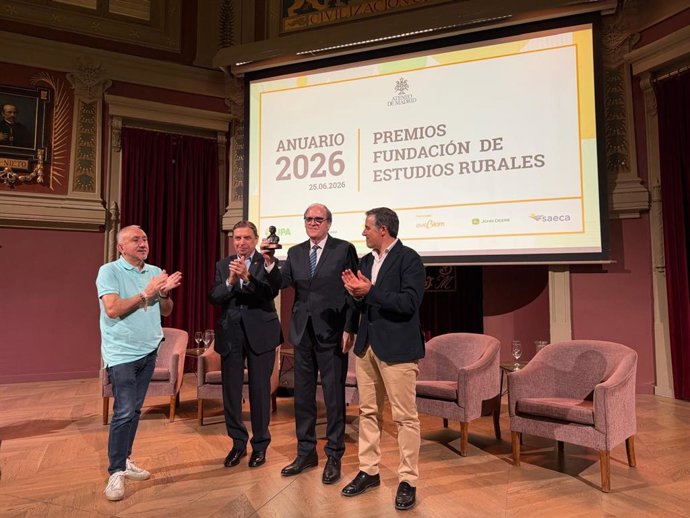 El Defensor del Pueblo, premiado por UPA