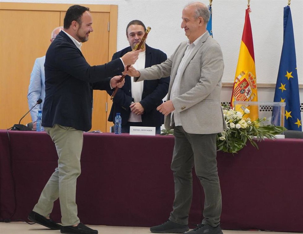 Jesús Borràs asume la alcaldía de Manises y toma el relevo de Javier Mansilla