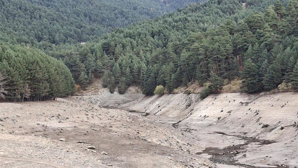 El embalse de El Tejo, ahora vacío.