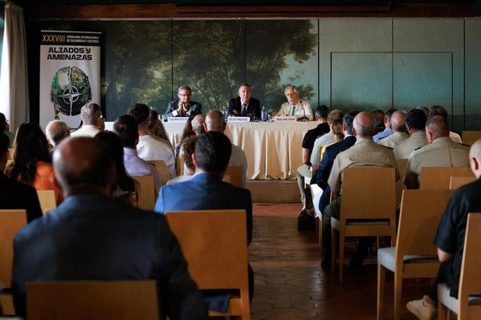 Clausura del XXXVIII Seminario sobre Seguridad y Defensa
