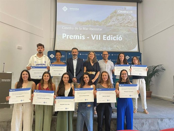 La Cátedra del Mar Iberostar premia 12 proyectos de protección marina de la UIB