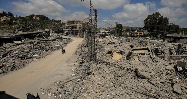 Mueren tres personas en un bombardeo de Israel contra el sur de Líbano pese al alto el fuego