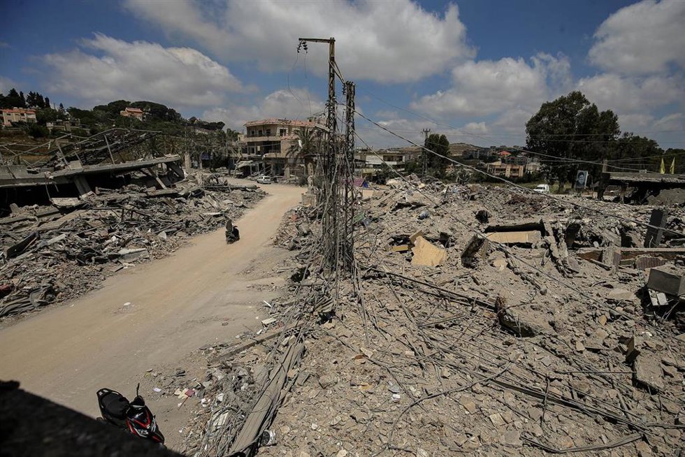 Edificios destruidos por el Ejército de Israel en la localidad de Maifadún, en el sur de Líbano (archivo)