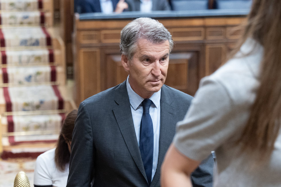El presidente del PP, Alberto Núñez Feijóo, durante una sesión plenaria en el Congreso de los Diputados, a 25 de junio de 2026, en Madrid (España).