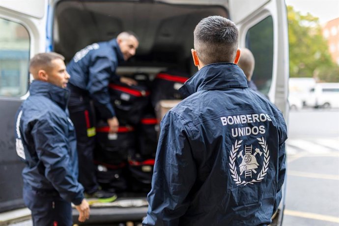Archivo - Bomberos Unidos sin Fronteras, delegación de Huelva.