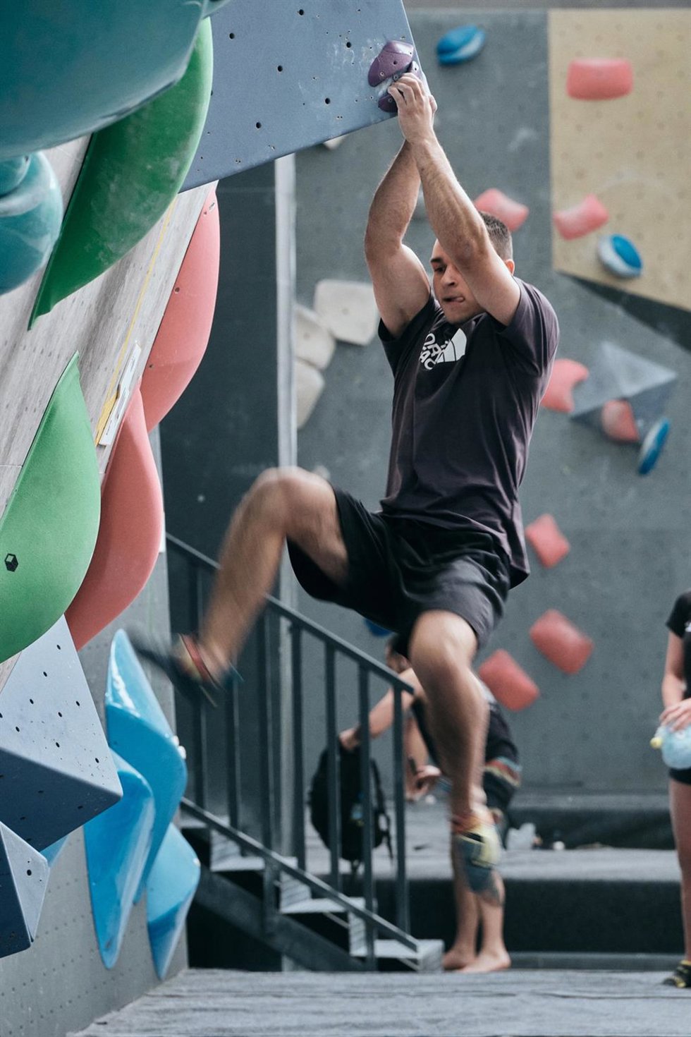 Cuatro escaladores españoles se clasifican para la final del The North Face Climb Festival 2026 de Londres.