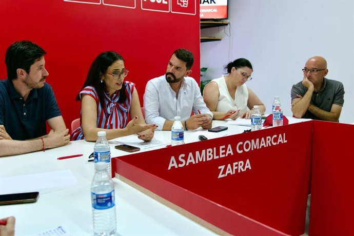 El secretario general del PSOE extremeño, Álvaro Sánchez Cotrina, en la Asamblea Comarcal del PSOE de Zafra