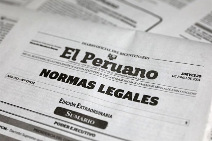 Archivo - Cuadernillo de Normas Legales del Diario Oficial El Peruano.