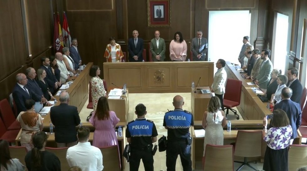 Pleno del Ayuntamiento de León celebrado este viernes.