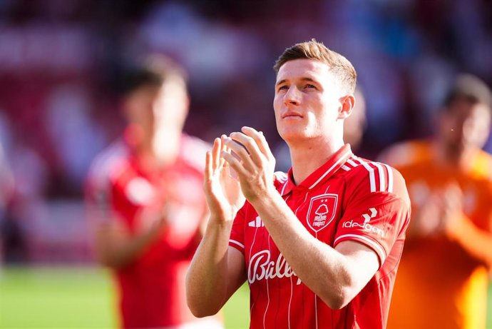 Archivo - Elliot Anderson con el Nottingham Forest