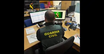 Detingut per robar a persones d'avançada edat en caixers automàtics en diferents municipis