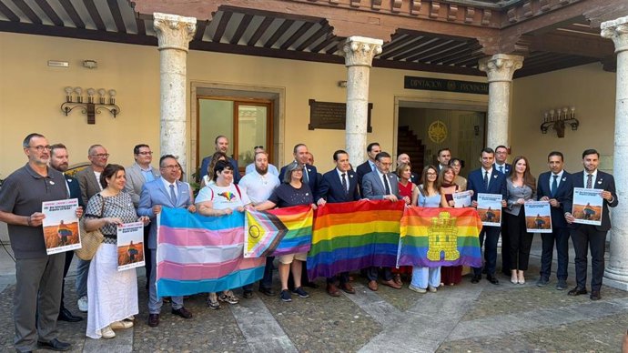 La Diputación de Valladolid conmemora el Día del Orgullo comprometida con una igualdad "cotidiana y real"
