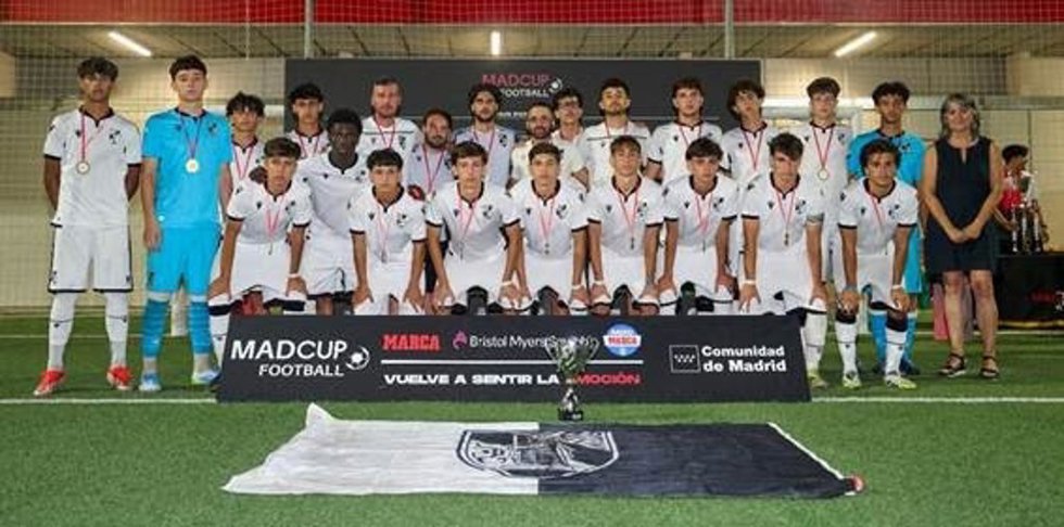 Campeones de una de las categorías del torneo internacional de fútbol base MadCup 2026.