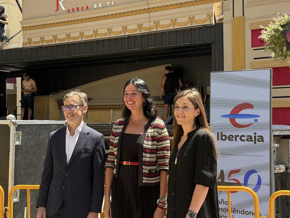 El recital tendrá lugar esta tarde en la Plaza de Navarra de Huesca, a las 21.15 horas, con acceso libre para todos los públicos.
