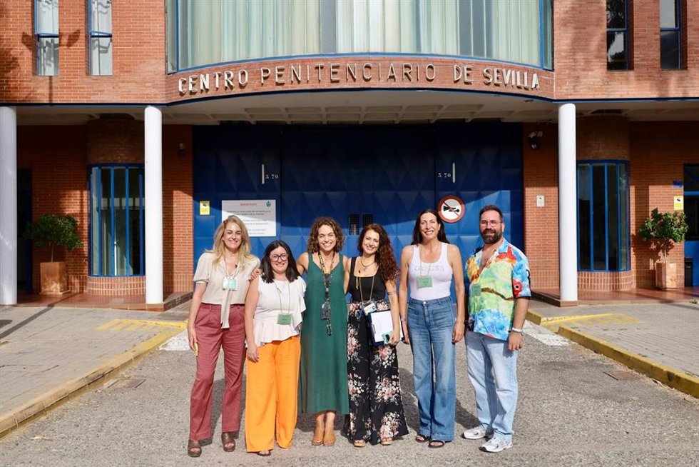 Semana del Orgullo LGTBI en el Centro Penitenciario de Sevilla