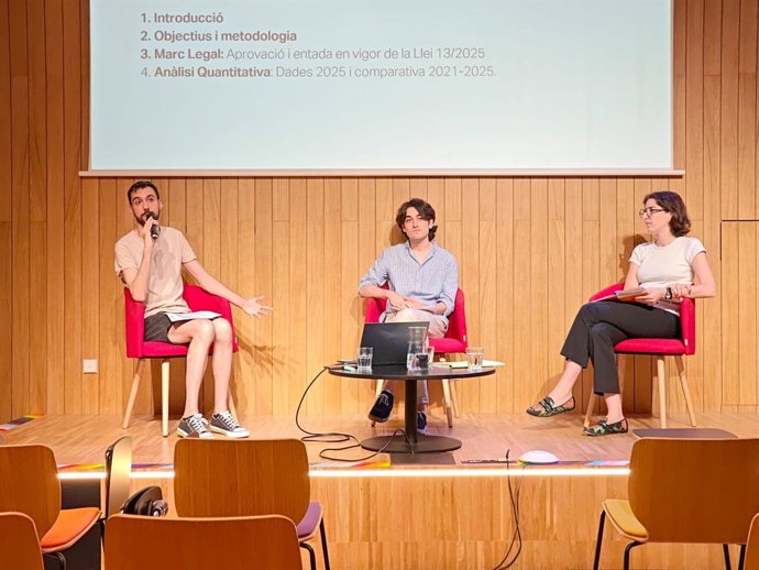 Carrer, Carrasco i Monllor durant la presentació