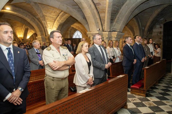 La Consejera De Presidencia, Justicia, Seguridad Y Simplificación Administrativa, Isabel Urrutia, Asiste A Los Actos Con Motivo De La Festividad De San Juan Bautista Organizados Por El Colegio De La Abogacía De Cantabria