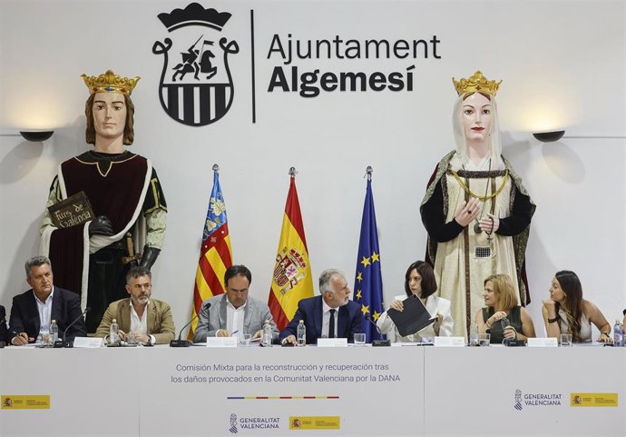 Reunión de la Comisión Mixta para la reconstrucción y recuperación tras los daños provocados por la DANA de 2024, a 26 de junio de 2026, en Algemesí, Valencia