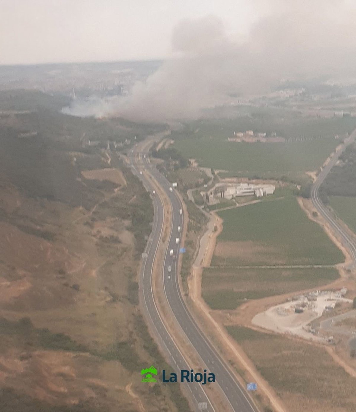 Extinguido el incendio forestal de la Rad de Varea en Logroño
