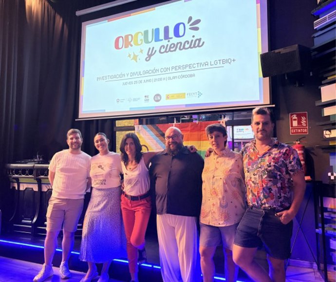 Las personas que llevaron a cabo las charlas durante el evento.