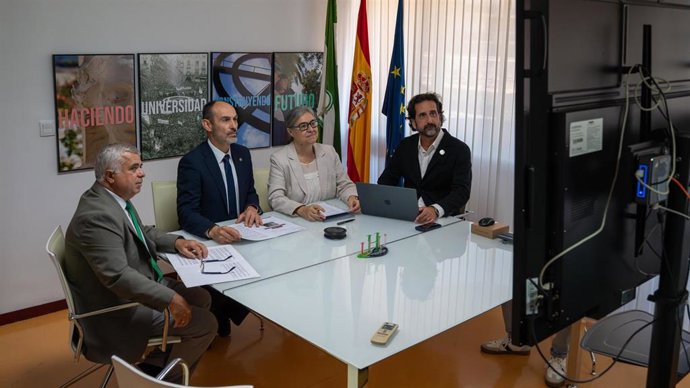 La Universidad de Huelva (UHU) y la Universidad de Ciencia y Tecnología de Wenzhou (WZUT) han firmado un convenio de colaboración.
