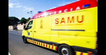 Mor un motorista en un accident per abast amb un turisme a Paiporta