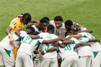 Senegal golea a Irak y opta a los dieciseisavos