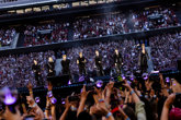Foto: BTS da su primer concierto en España ante 70.000 emocionados fans: "¡Las ARMY están que arden!"