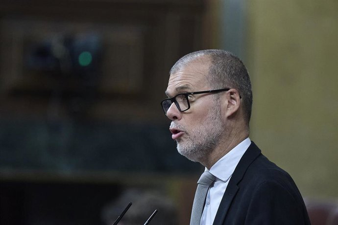 El diputado de Junts, Josep Maria Cruset, durante una sesión plenaria, en el Congreso 