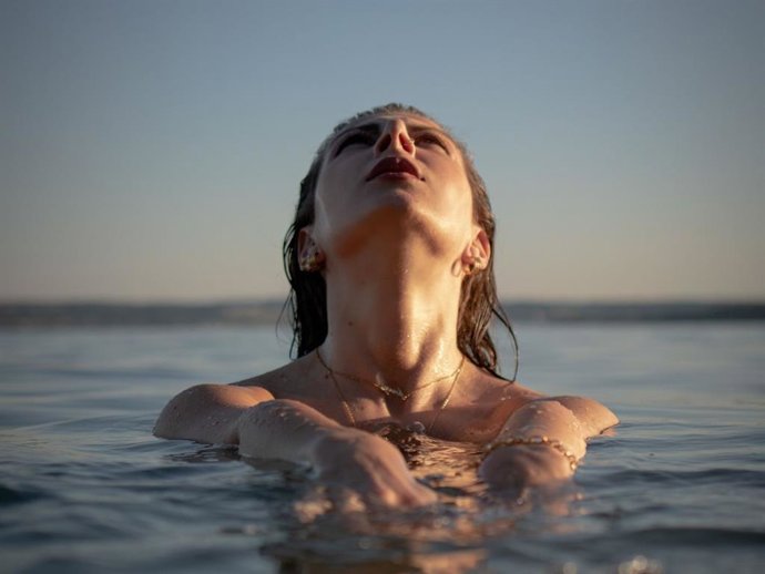 Retinol en verano: lo que debes saber para usarlo con seguridad según nuestras expertas