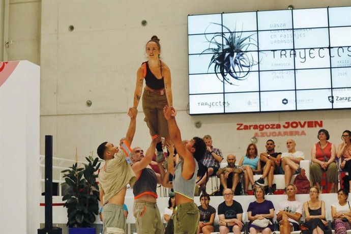 Representación del Festival Trayectos en La Azucarera este viernes.