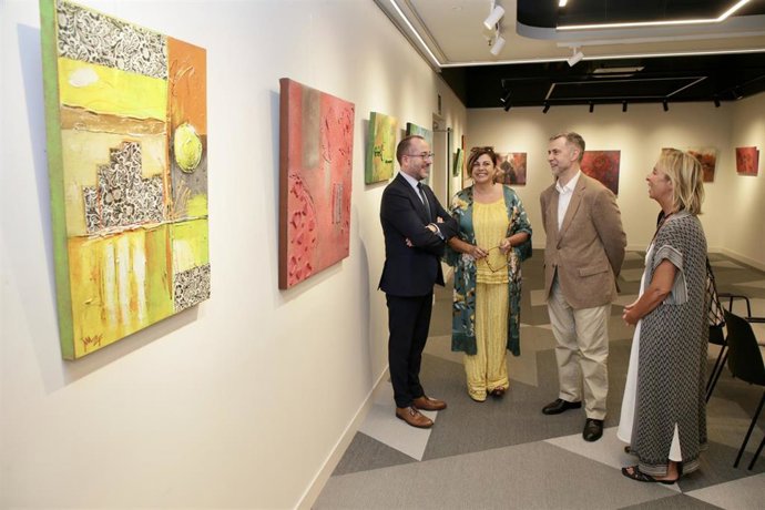 Inauguración exposición Begoña Fernández