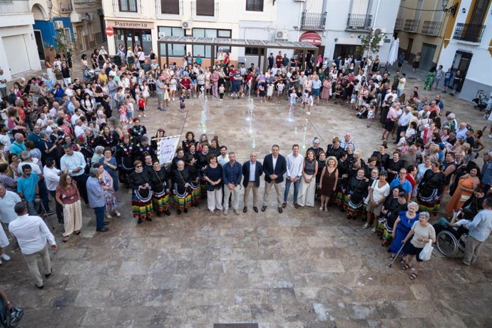 Inauguración de la Plaza de España de Tíjola (Almería).